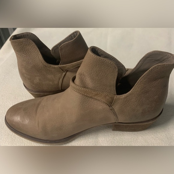Sam Edelman Palmer G5986L8 Distressed Leather Womens Size 6 Putty Ankle Booties - Picture 10 of 11